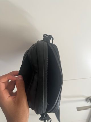 Bandolera Pull & Bear negra