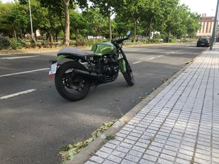 Café Racer homologada Yamaha XJ600