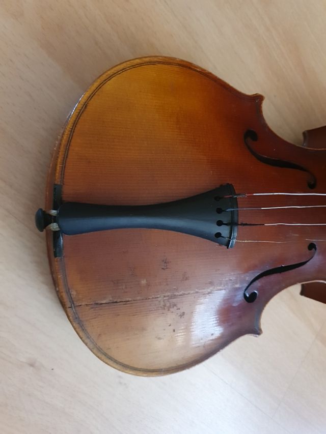 Antiguo violín tamaño 4.4