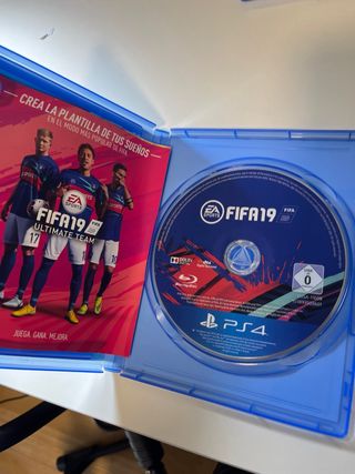 FIFA 19 PS4 (PlayStation 4)