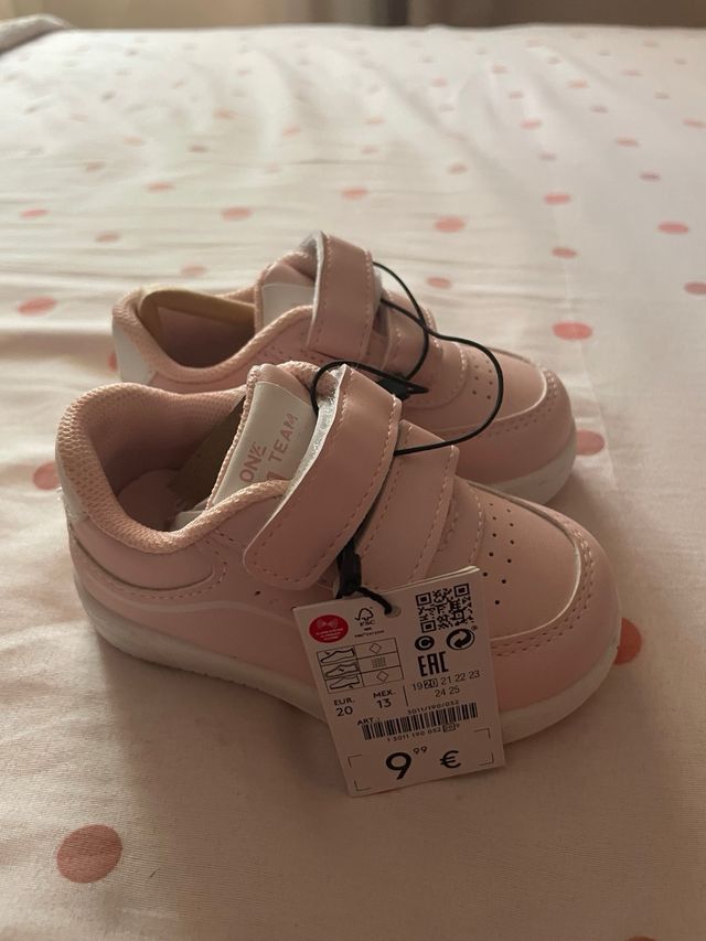 Tenis niña rosa EU 20 - Nuevos