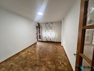 EXCELENTE VIVIENDA PARA INVERTIR