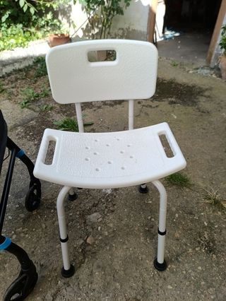 Silla de ruedas, andador