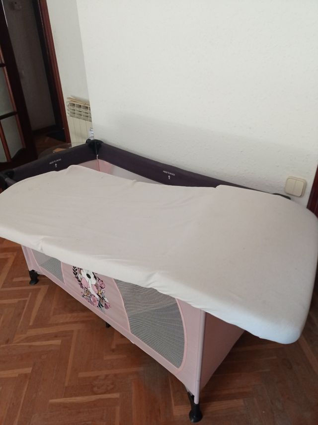 Cuna Hauck Dream n Play Minnie