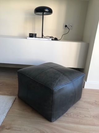 Puff piel negro - Cómodo y elegante