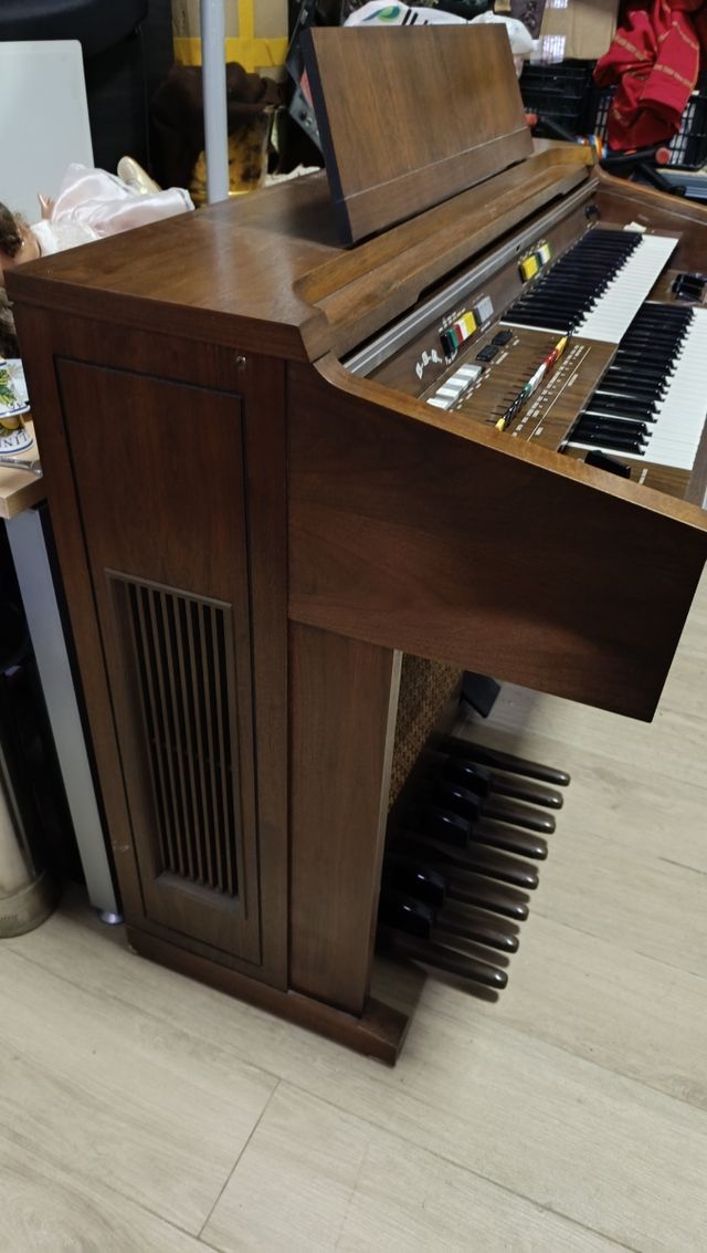 Órgano Yamaha Electone vintage