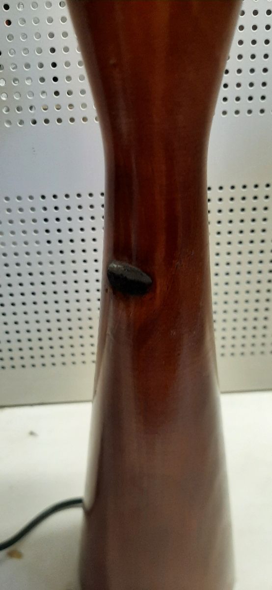 Lámpara madera vintage