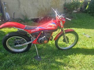 Montesa Cota 304 trial