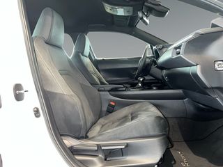 Lexus UX 2.0 250h Premium