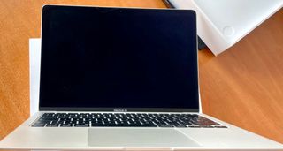 MacBook Air 13" Apple Plata