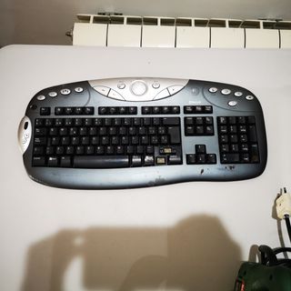 Teclado Logitech Cordless Elite - piezas