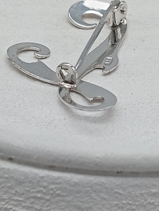 Broche letra J vintage