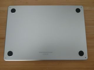 MACBOOK AIR M2 