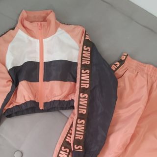 CHÁNDAL 3 PIEZAS(Talla 7-8 años)