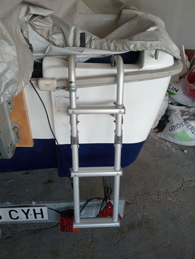 Escalera Embarcación - Barco