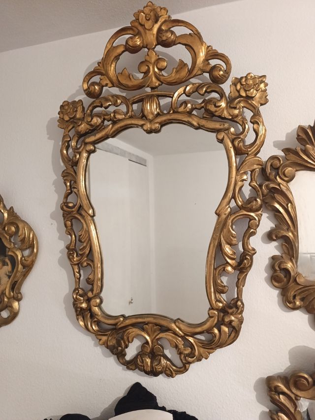 Specchio dorato stile cornucopia