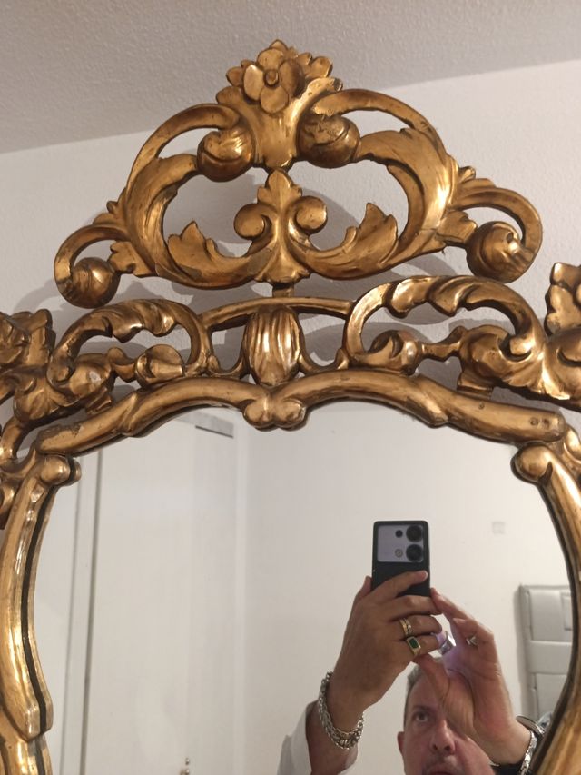 Specchio dorato stile cornucopia