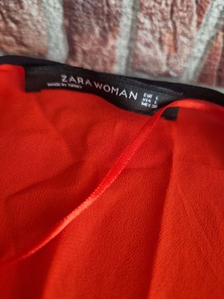 Blusa Zara Woman roja - Talla L