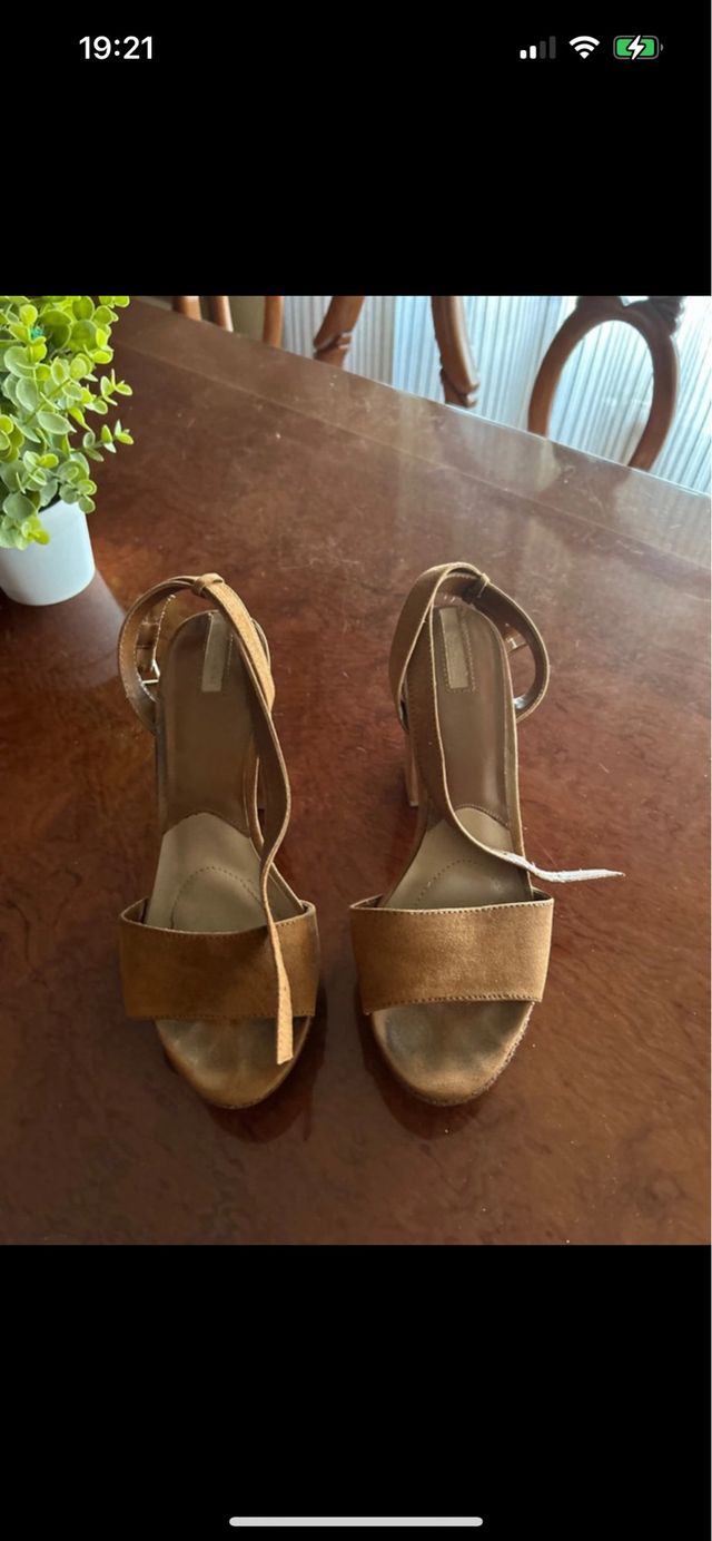 Sandalias plataforma marrón