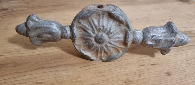 Elemento decorativo antiguo - Hierro fundido