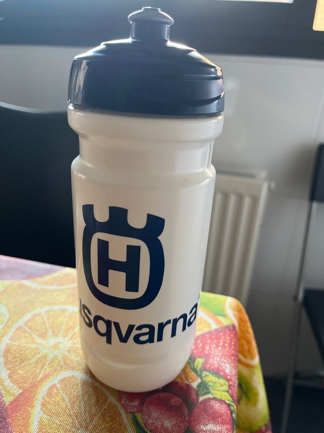 Botellín ciclismo Husqvarna