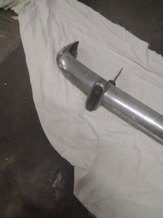 Parachoques Seat 124 clásico trasero