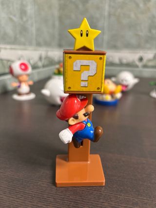 SUPER MARIO BROS Y NINTENDO - FIGURAS - COLECCION