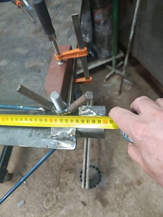 Plegadora de chapa metálica
Casera