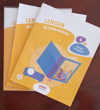 Libros de 4° de primaria, salvo el de inglés 