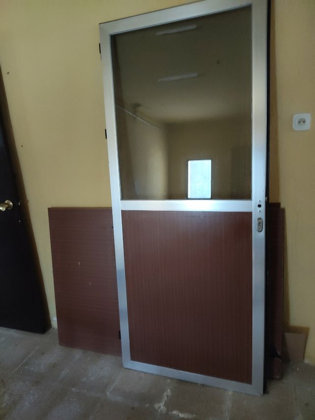 Puerta oficina cristal - cierre