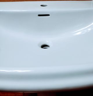 Lavabo,grande,ROCA,espacios,amplios.