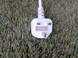 Microondas DeLonghi - 46x30x35cm