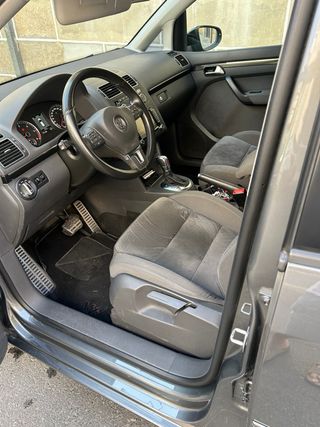 Volkswagen Touran 2014 Dsg sport