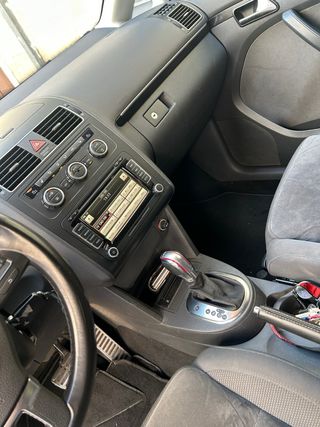 Volkswagen Touran 2014 Dsg sport