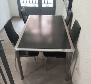 Mesa Comedor Moderna - Negro y Plata