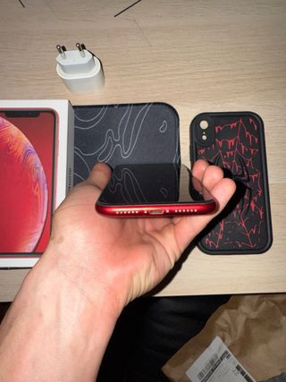 iPhone XR Rojo 128GB - Como Nuevo