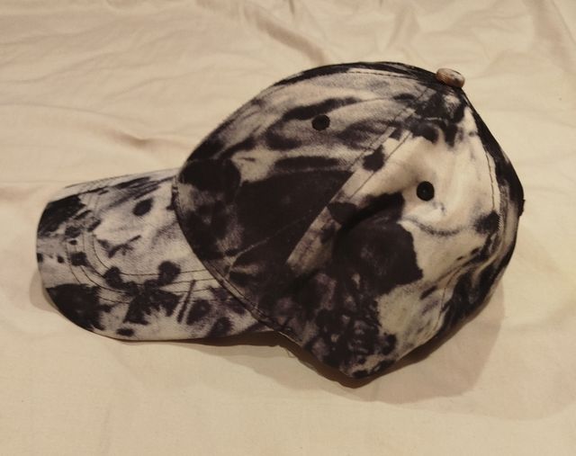 GORRA DESTEÑIDA,AZUL Y BLANCA