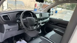 Peugeot Expert 2.0 Hdi Larga 120 cv 2021