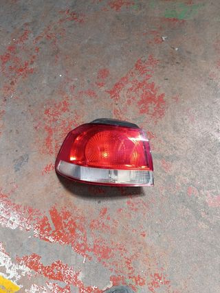 Piloto trasero VW Golf VI izquierdo