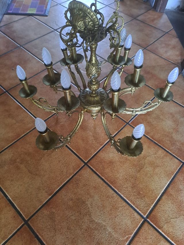 Lampara bronce antiguo 10 luces