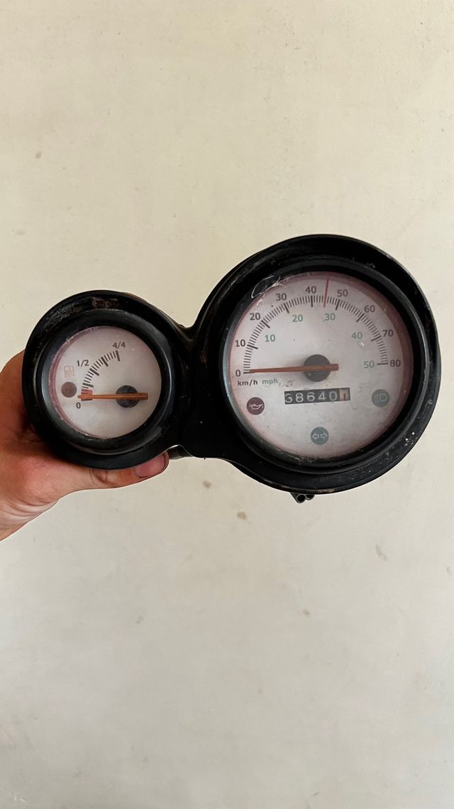 Reloj Beta ARK 50: Cuentakilómetros