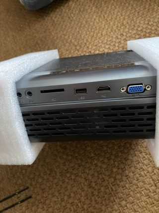 Proyector Mini Portátil Marca: Magic 420 Pro