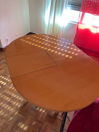 Mesa redonda cristal madera extensible