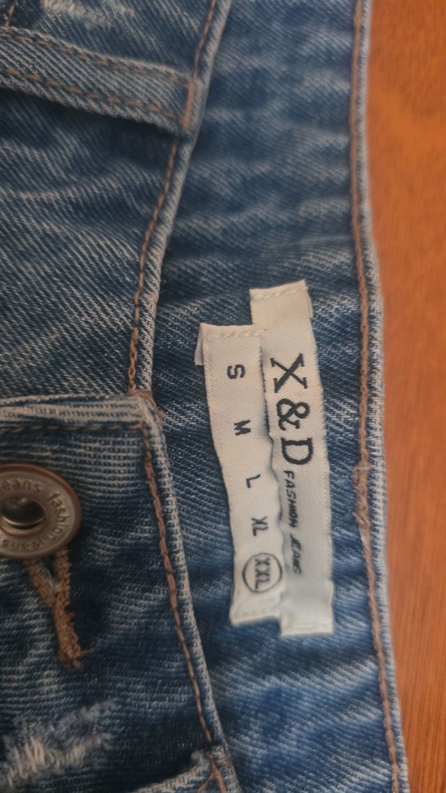 Shorts Vaqueros X&D XXL Rotos son mas Una M 38...