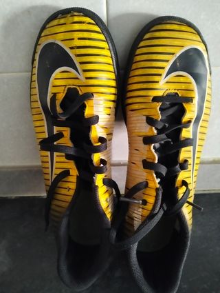 Zapatillas de futbol multitaco Nike MercurialX- 41