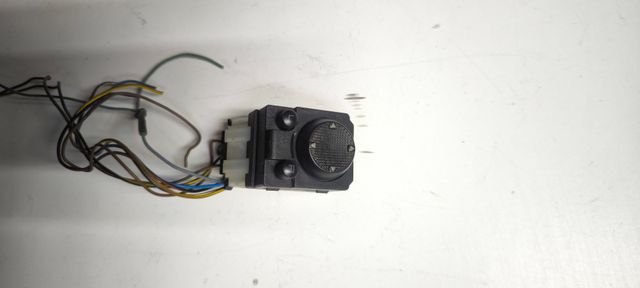 Mando Regulador espejos VW Golf 3