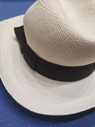 Sombrero Panamá Blanco c/Cinta Negra