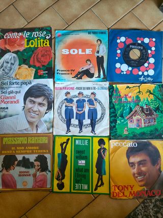 9 dischi 45 giri anni '60