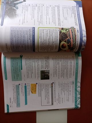 Key to Bachillerato 2. Support &Extend pack. 2 ...