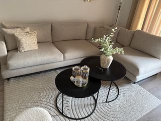 Sofá beige casi nuevo tienes 3 meses